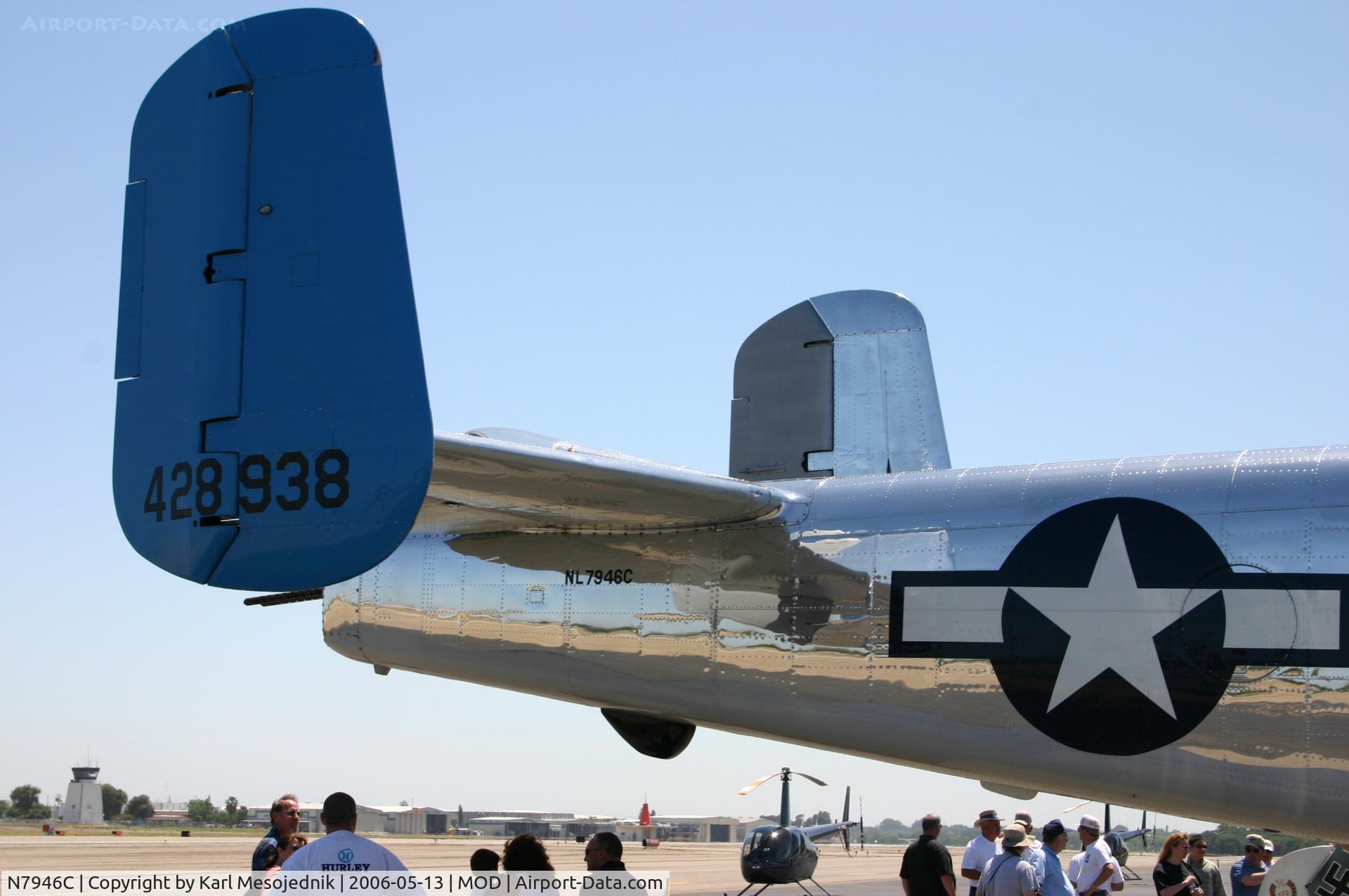 N7946C, 1944 North American TB-25N Mitchell C/N 108-33263, North American B-25 Mitchell