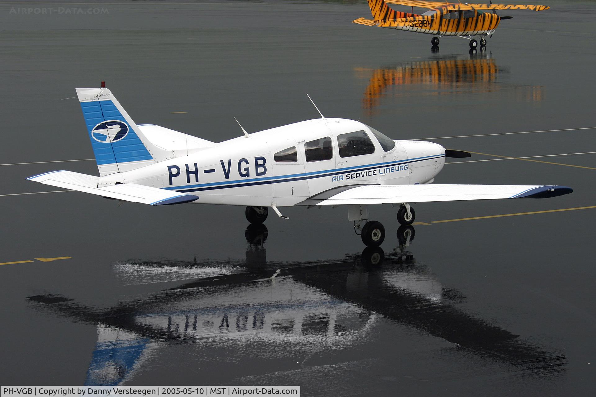PH-VGB, Piper PA-28-161 C/N 28-8616003, .