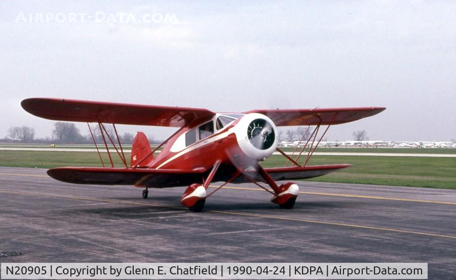 N20905, 1939 Waco YKS-7 C/N 5222, Pulling into the ramp