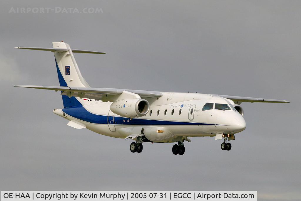OE-HAA, 2008 Bombardier Challenger 300 (BD-100-1A10) C/N 20232, Nice looking commuter jet.