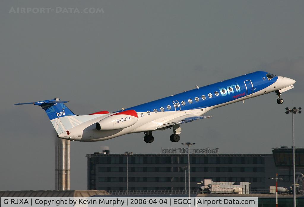 G-RJXA, 1999 Embraer EMB-145EP (ERJ-145EP) C/N 145136, Passing the terminal on take off from 06L.