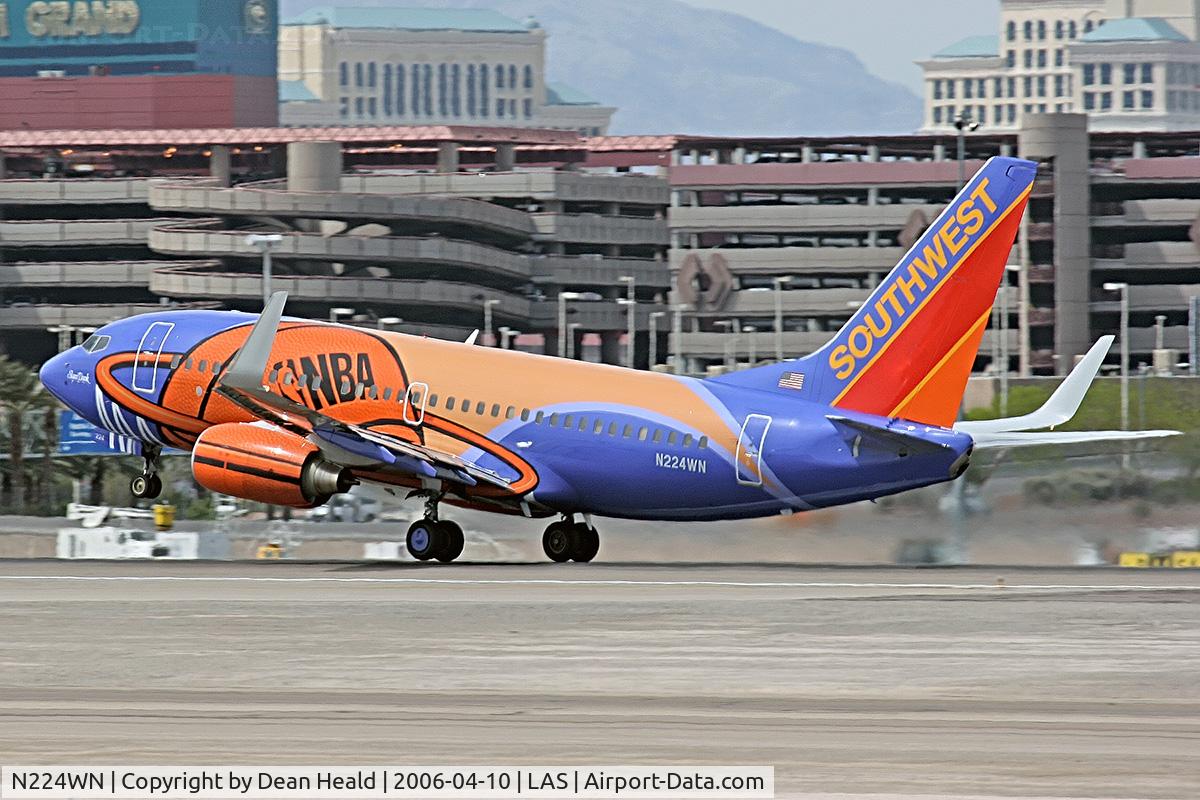 N224WN, 2005 Boeing 737-7H4 C/N 32493, Southwest Airlines N224WN - 