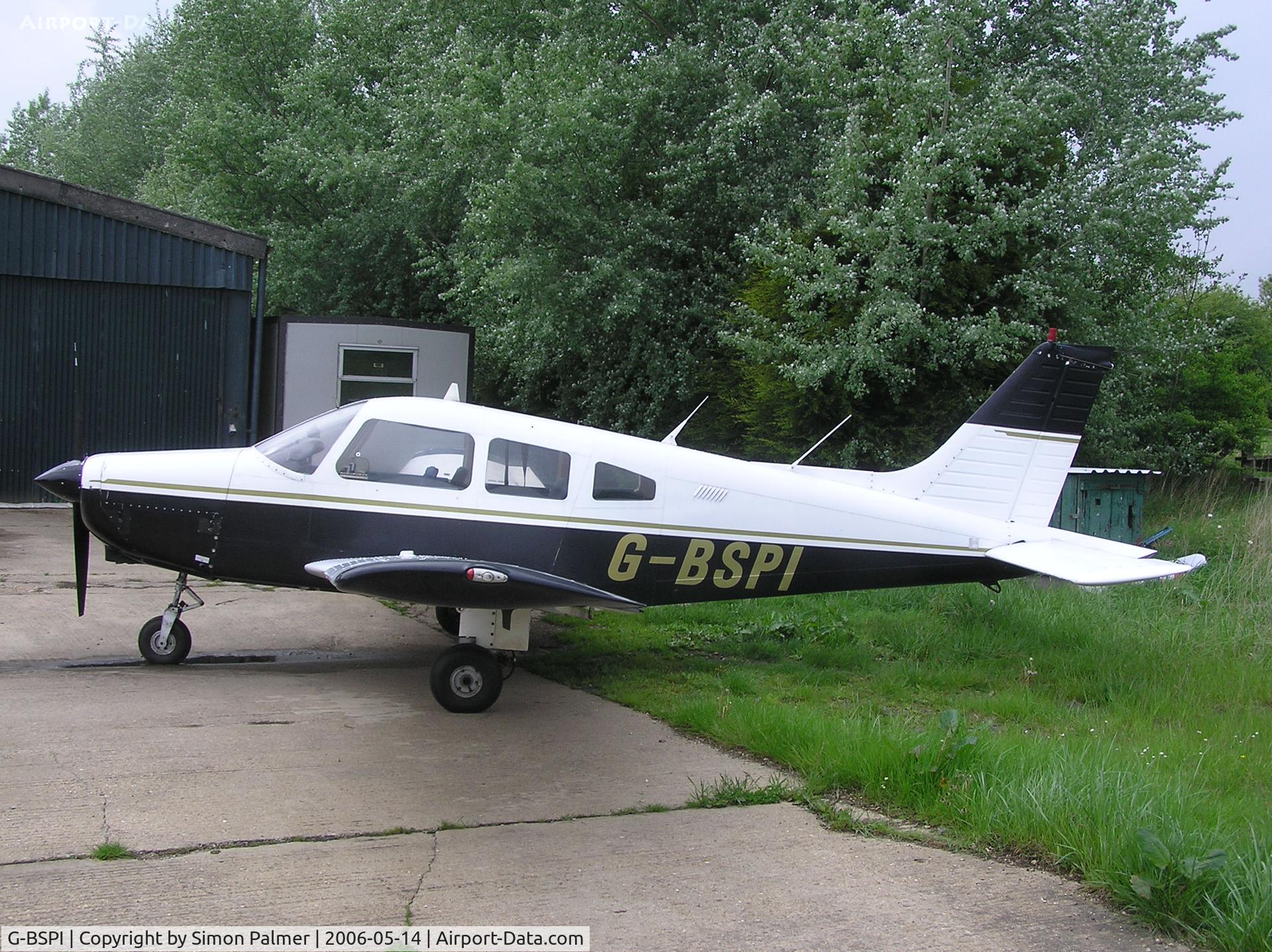 G-BSPI, 1981 Piper PA-28-161 C/N 28-8116025, Warrior II at Hinton