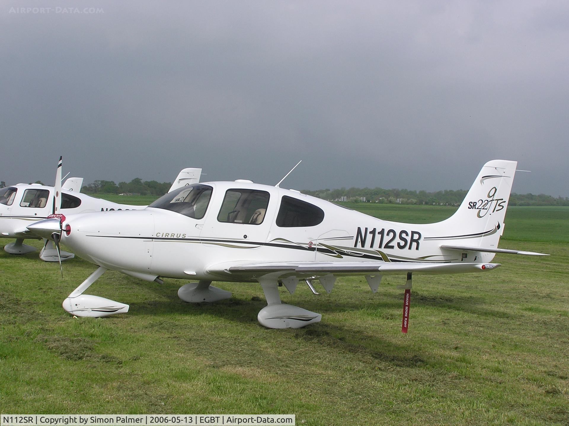 N112SR, 2006 Cirrus SR22 GTS C/N 1869, Cirrus visiting Turweston