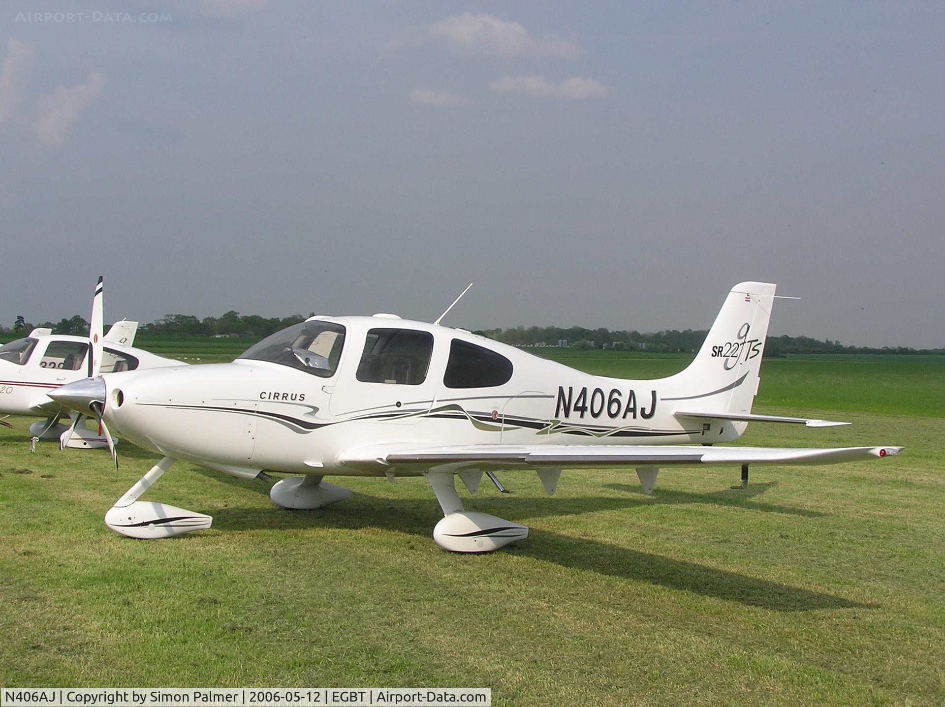 N406AJ, 2005 Cirrus SR22 C/N 1474, Cirrus visiting Turweston