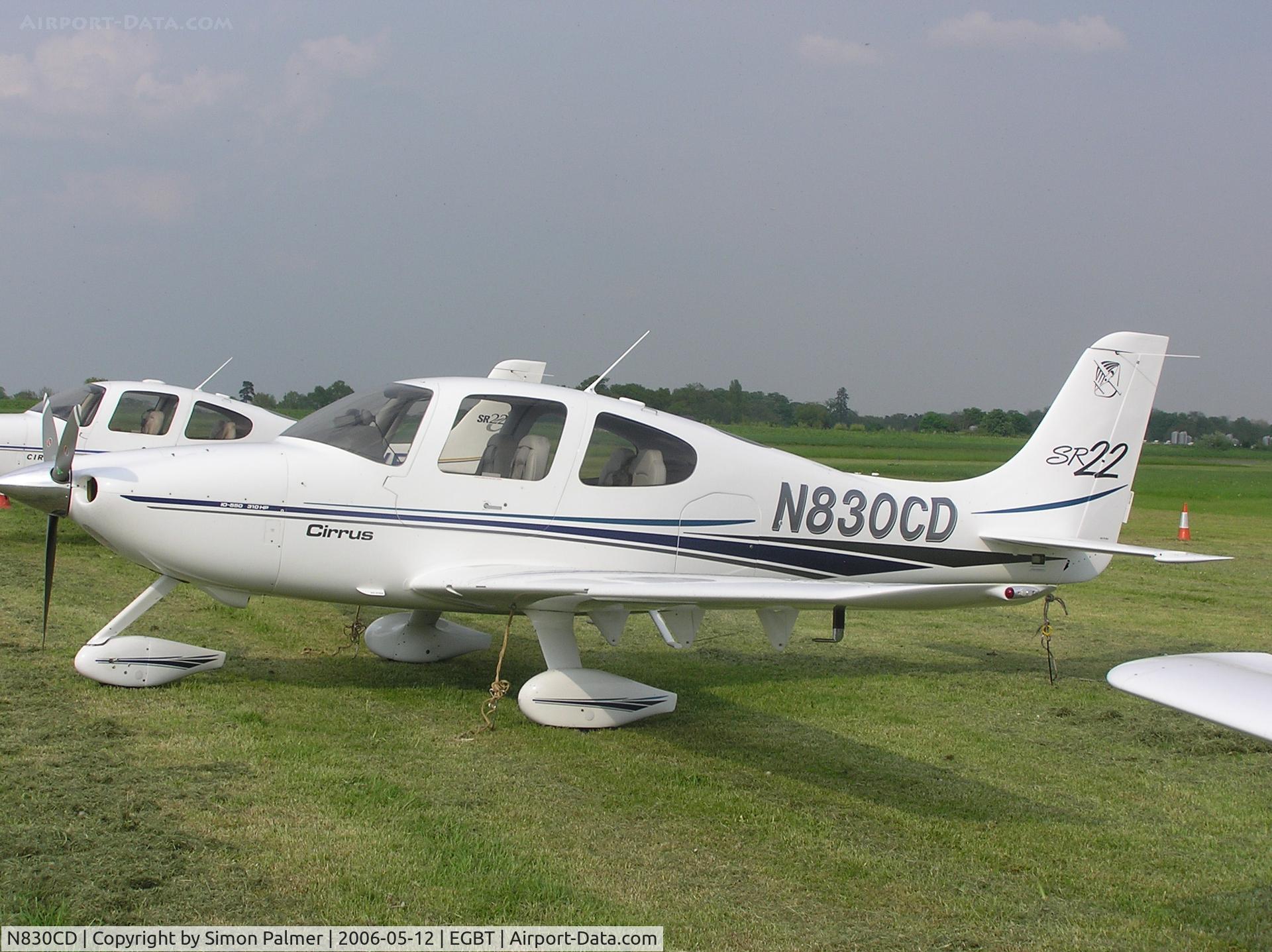 N830CD, 2002 Cirrus SR22 C/N 0158, Cirrus visiting Turweston