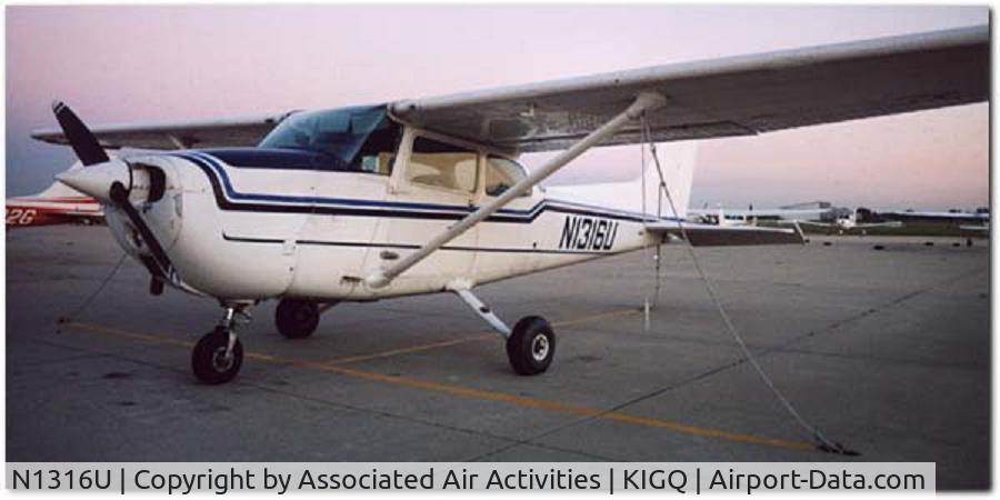 N1316U, 1976 Cessna 172M C/N 17267005, 1316U on the ramp