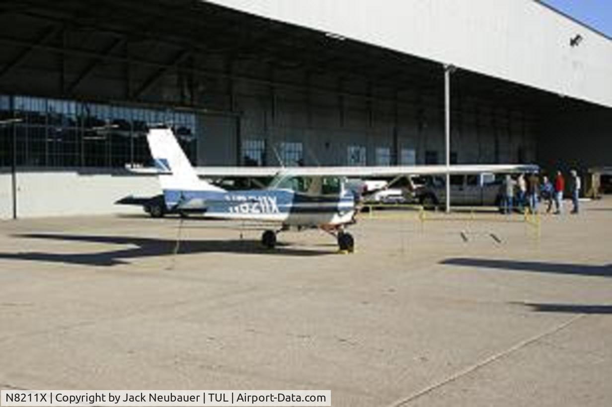 N8211X, 1961 Cessna 172B C/N 17248711, Cessna 150
