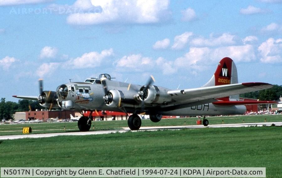 N5017N, 1944 Lockheed/Vega (Boeing) B-17G-105-VE Flying Fortress C/N 8649, Taking off for the fly by