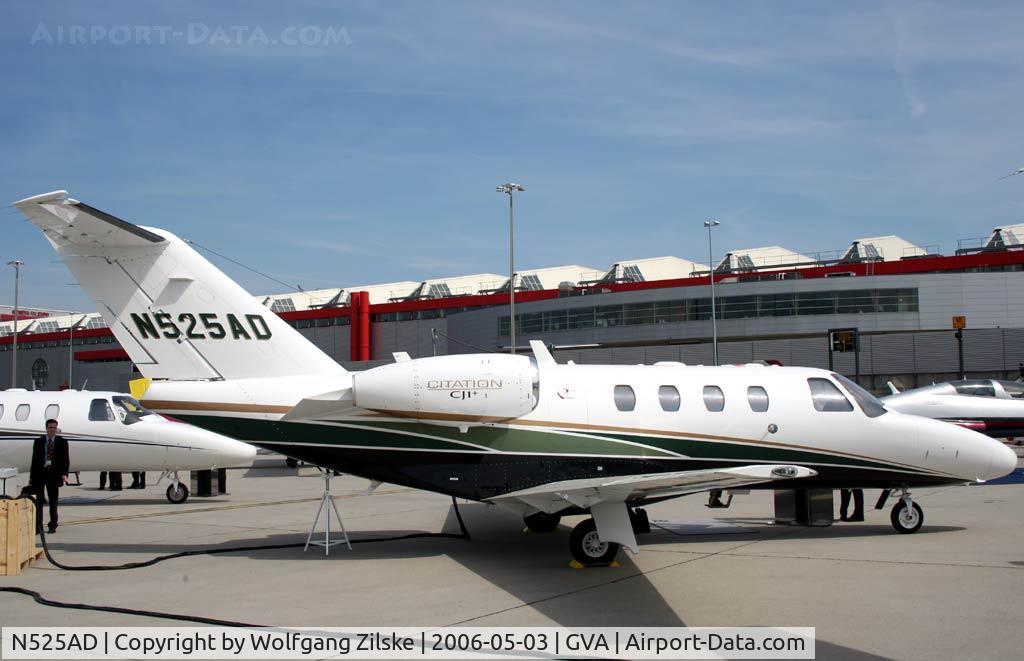 N525AD, 2001 Cessna 525 CitationJet CJ1 C/N 525-0435, EBACE 2006