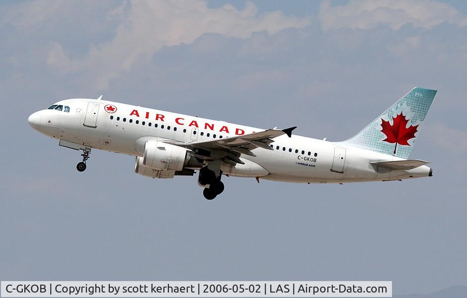 C-GKOB, 2002 Airbus A319-112 C/N 1853, departing 25r