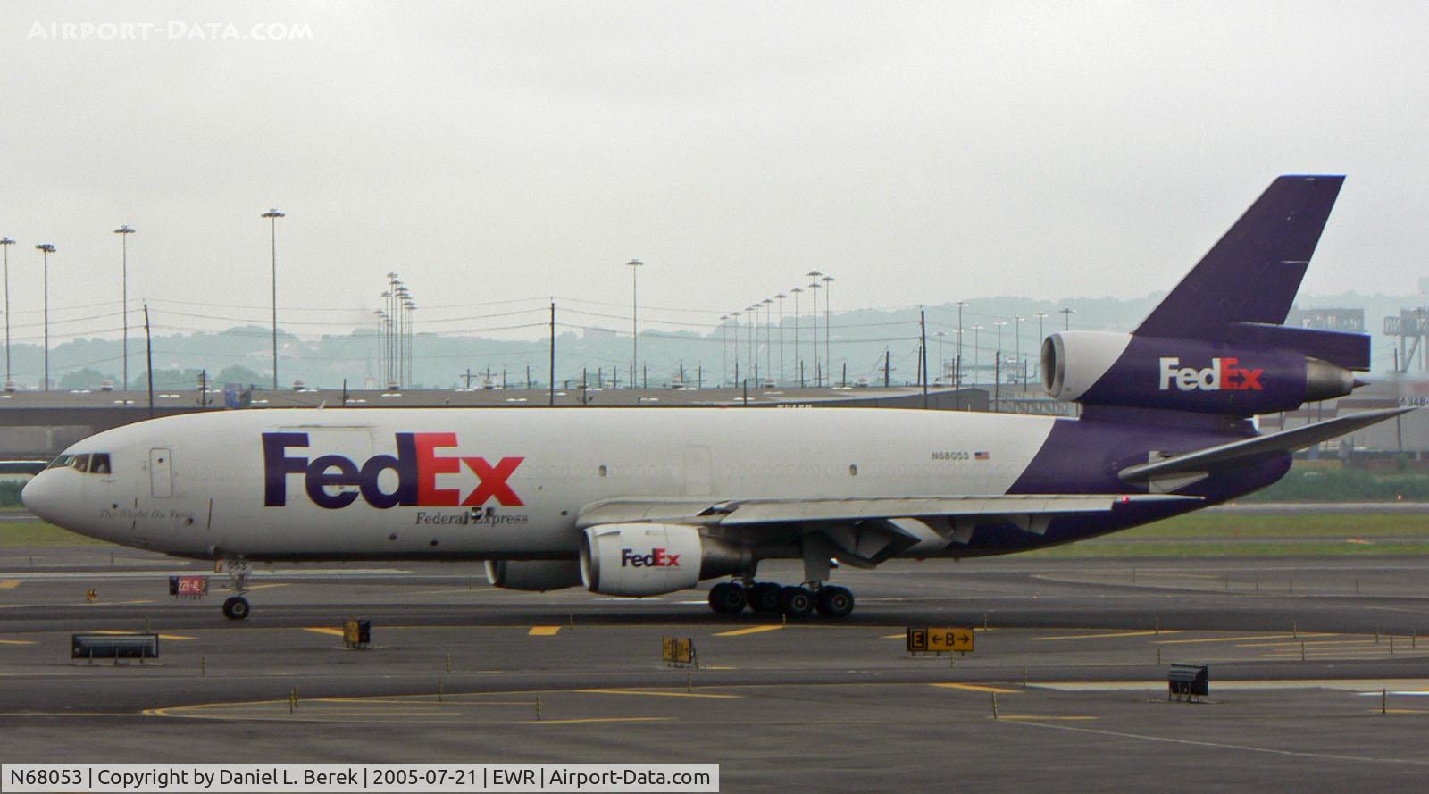 N68053, 1974 McDonnell Douglas DC-10-10F C/N 47807, This old lady, seen here taxying from Newark's huge FedEx terminal, originally flew for Continental.