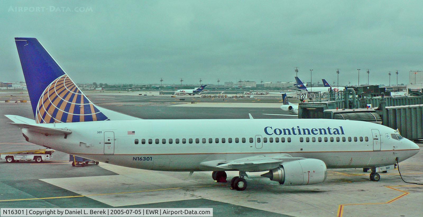 N16301, 1985 Boeing 737-3TO C/N 23352, One of Continental's many 737-300s takes a break at Newark.