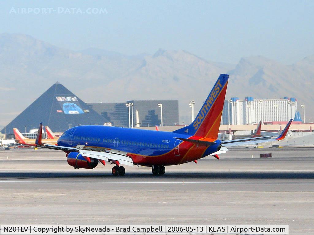 N201LV, 2005 Boeing 737-7H4 C/N 29854, Southwest Airlines - 'The Fred J. Jones' / 2005 Boeing 737-7H4