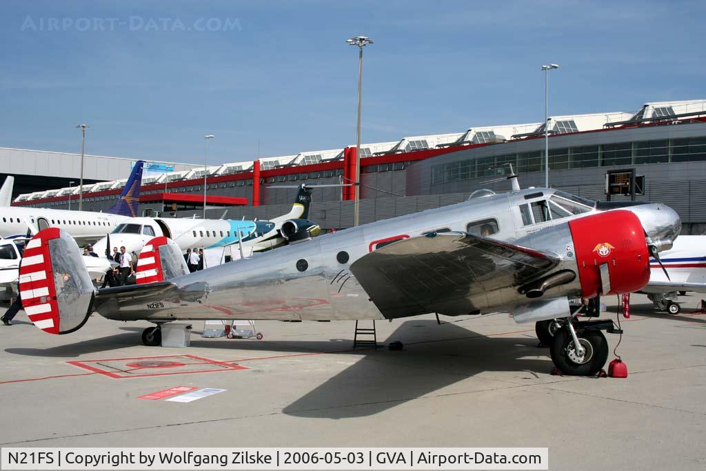 N21FS, 1952 Beech Expeditor 3NM C/N CA-138, static display