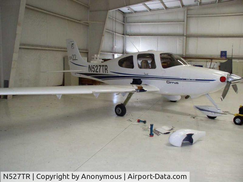 N527TR, 2002 Cirrus SR22 C/N 0265, Deer Strike Photo 1