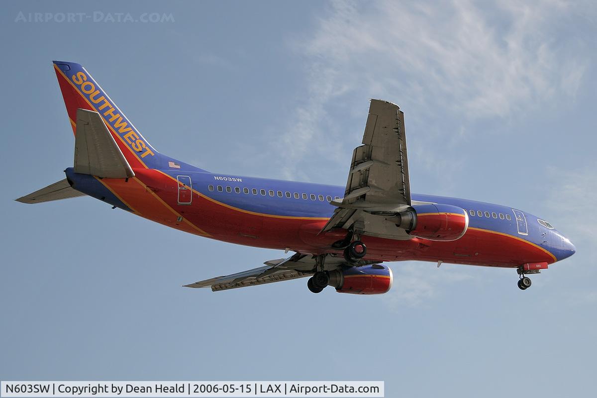 N603SW, 1995 Boeing 737-3H4 C/N 27954, Southwest Airlines N603SW (FLT SWA433) from Salt Lake City Int'l (KSLC) on final approach to RWY 24R.
