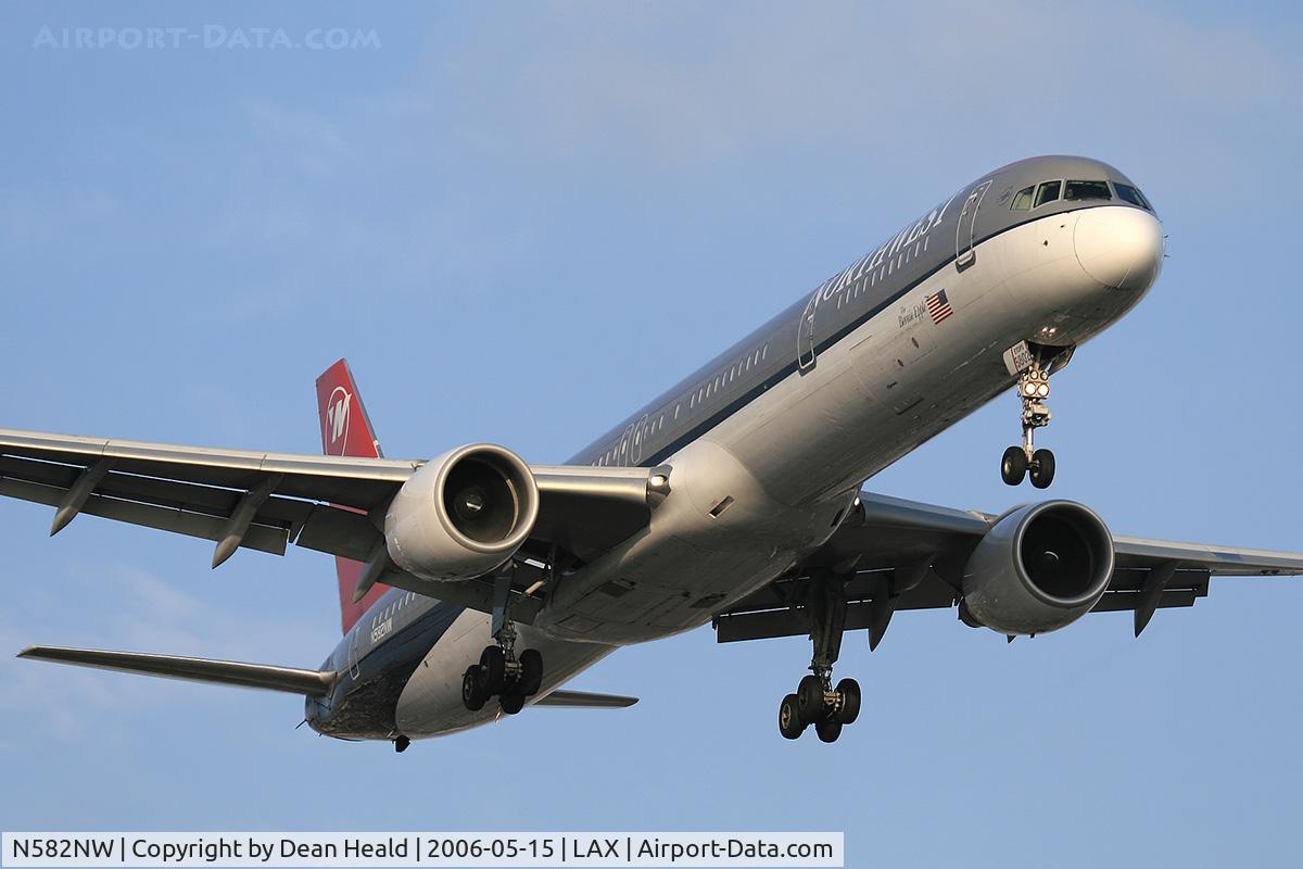 N582NW, 2002 Boeing 757-351 C/N 32981, Northwest Airlines N582NW (FLT NWA303) from Minneapolis St. Paul Int'l (KMSP) on short-final to RWY 24R.