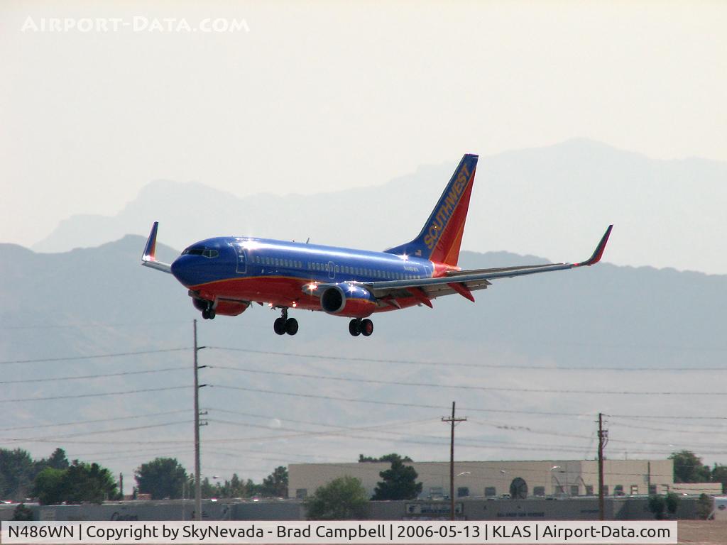 N486WN, 2004 Boeing 737-7H4 C/N 33852, Southwest Airlines / 2004 Boeing 737-7H4