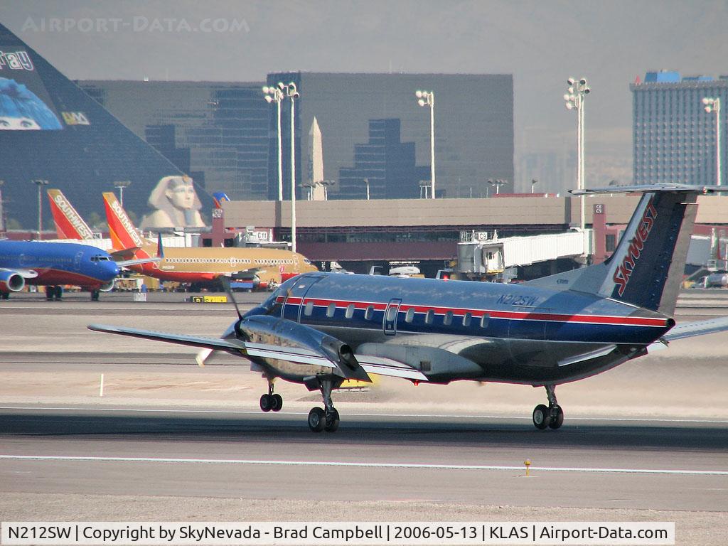 N212SW, 1992 Embraer EMB-120ER Brasilia C/N 120-276, SkyWest Airlines / 1992 Embraer EMB-120ER