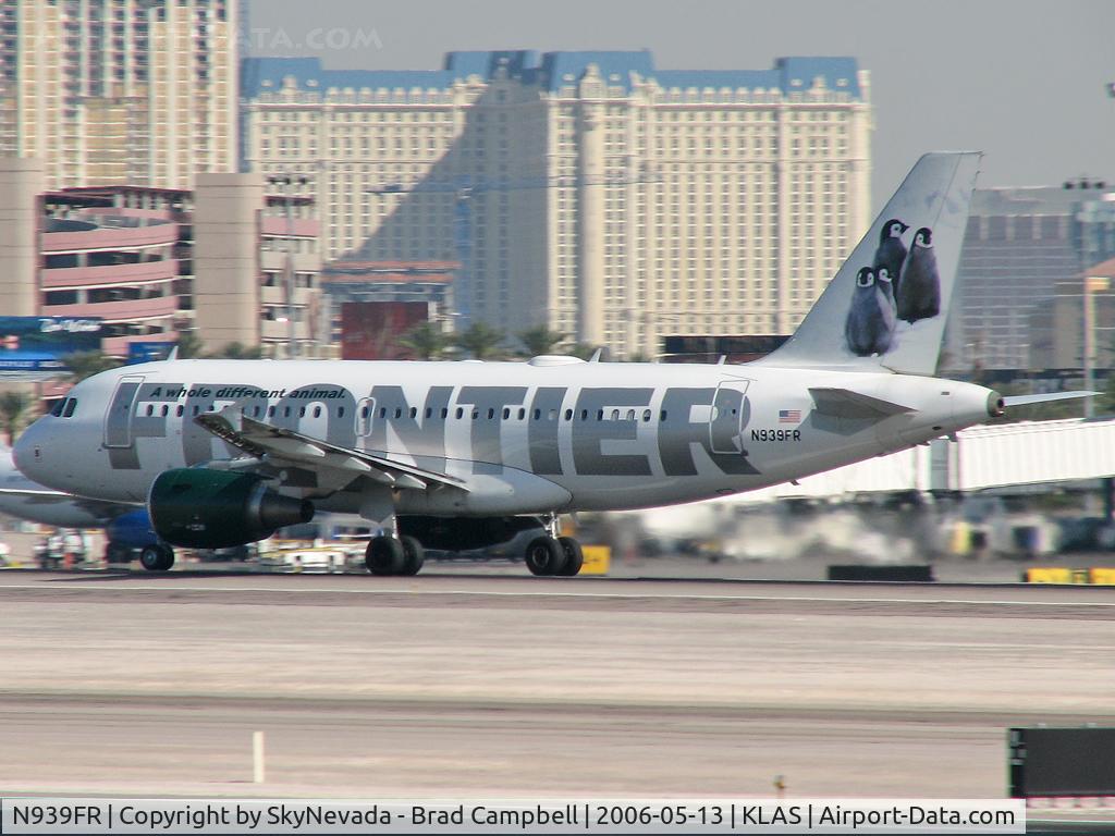 N939FR, 2005 Airbus A319-111 C/N 2448, Frontier Airlines - 'Penguins' / 2005 Airbus A319-111