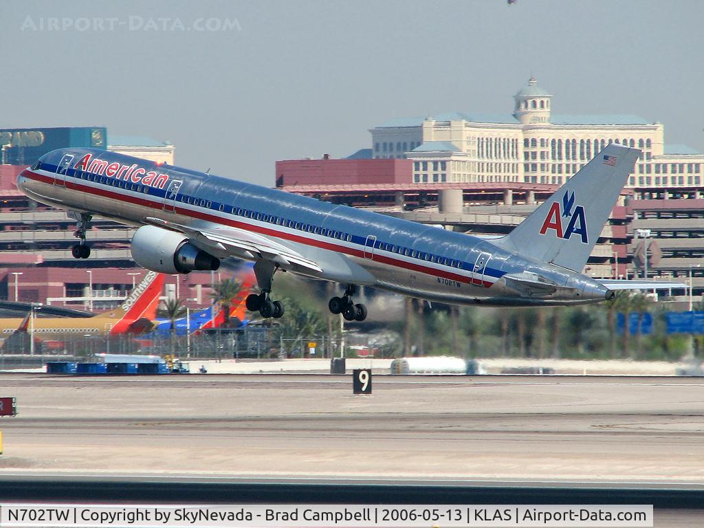 N702TW, 1996 Boeing 757-2Q8 C/N 28162, American Airlines / 1996 Boeing 757-2Q8
