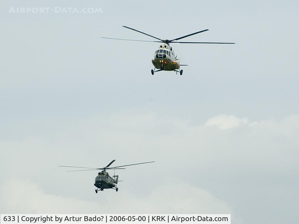 633, Mil Mi-8P C/N 10633, Poland Air Force & Poland Police - helicopter Mil Mi8