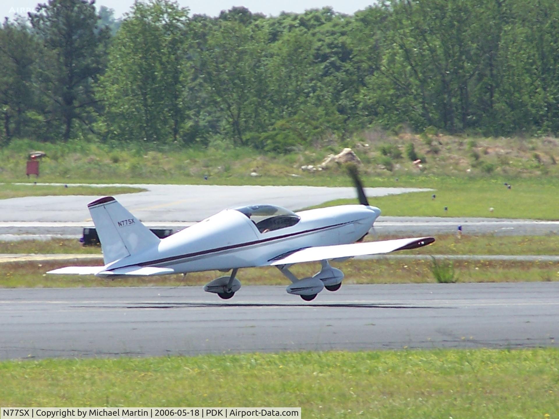 N77SX, 2002 Rans S-16 Shekari C/N 0900025, Departing 20R