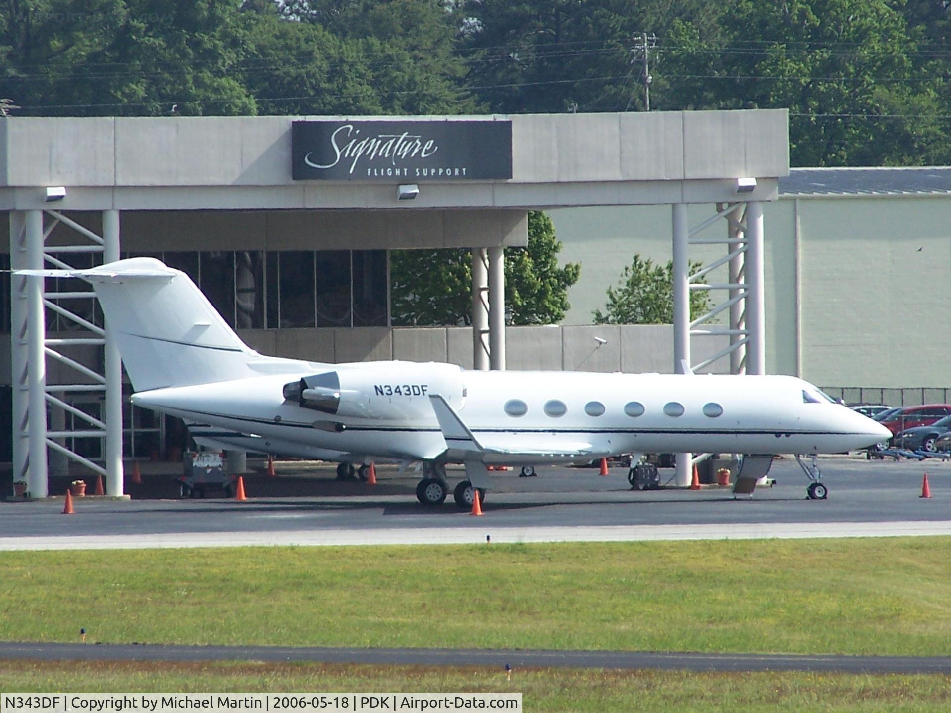 N343DF, 1986 Gulfstream Aerospace G-1159A Gulfstream III C/N 483, Tied down @ Signature Flight Services