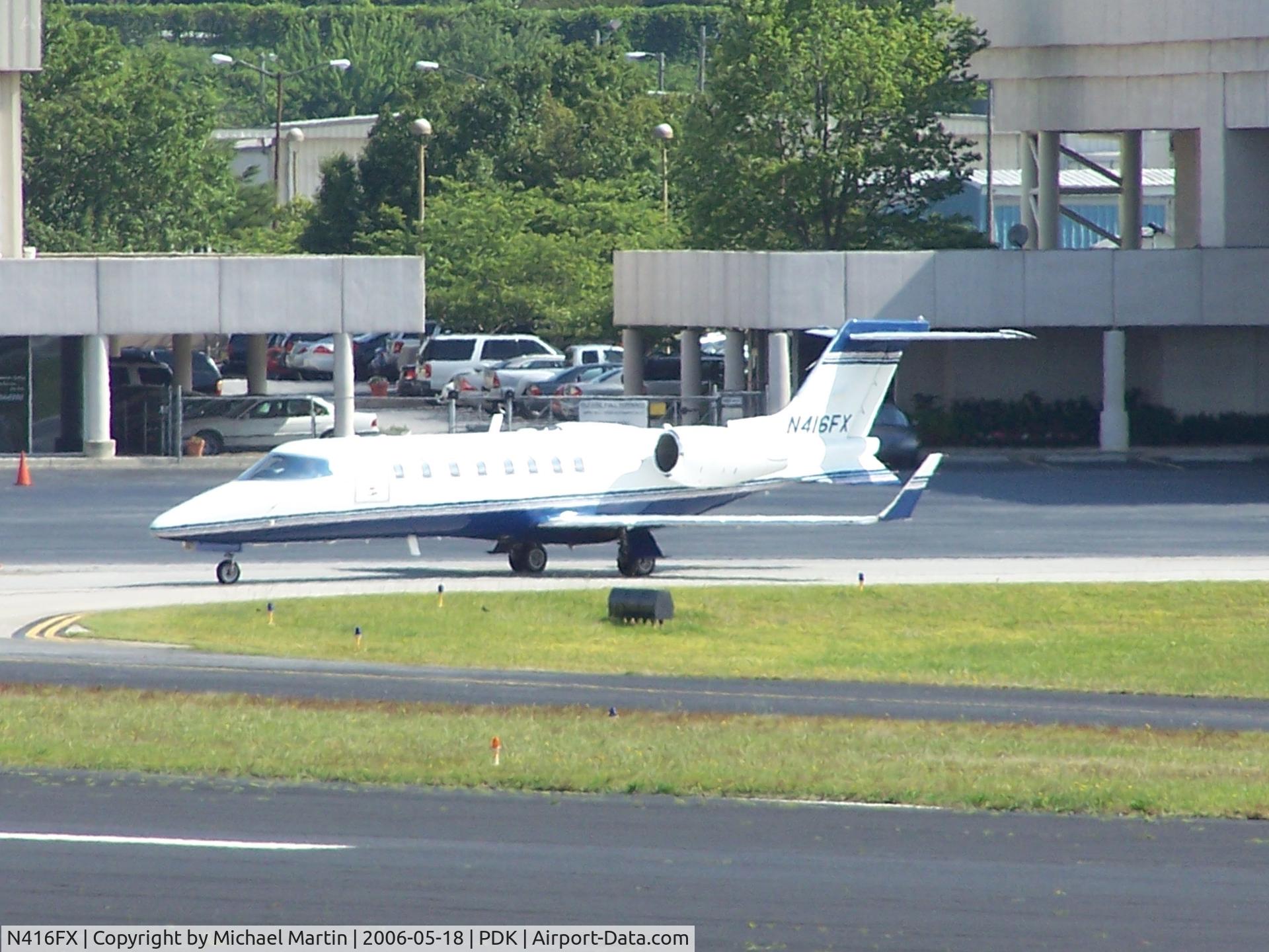 N416FX, 2000 Learjet 45 C/N 113, Taxing to Mercury Air Center