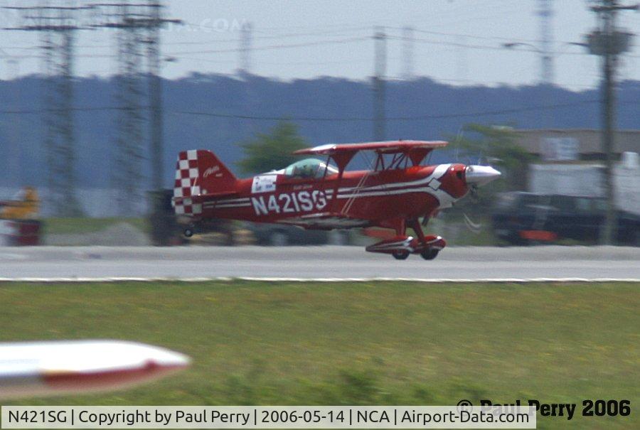 N421SG, 2003 Aviat Pitts S-2C Special C/N 6059, Another stunning performance over, and what goes up must come down