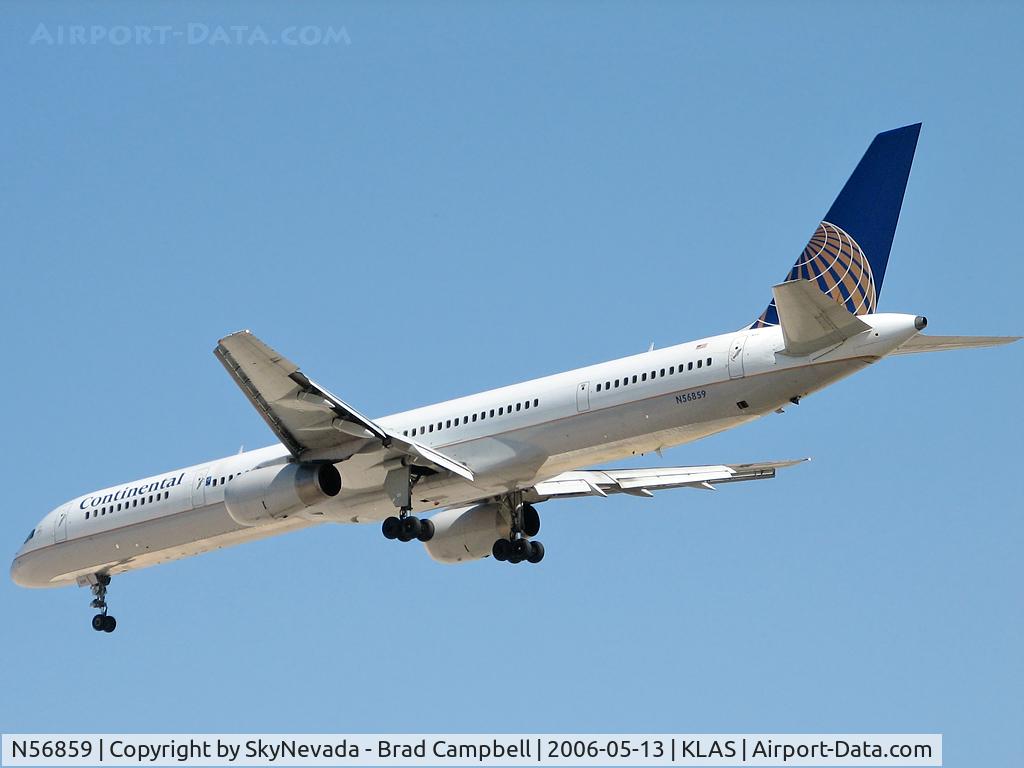 N56859, 2004 Boeing 757-324 C/N 32818, Continental Airlines / 2004 Boeing 757-324