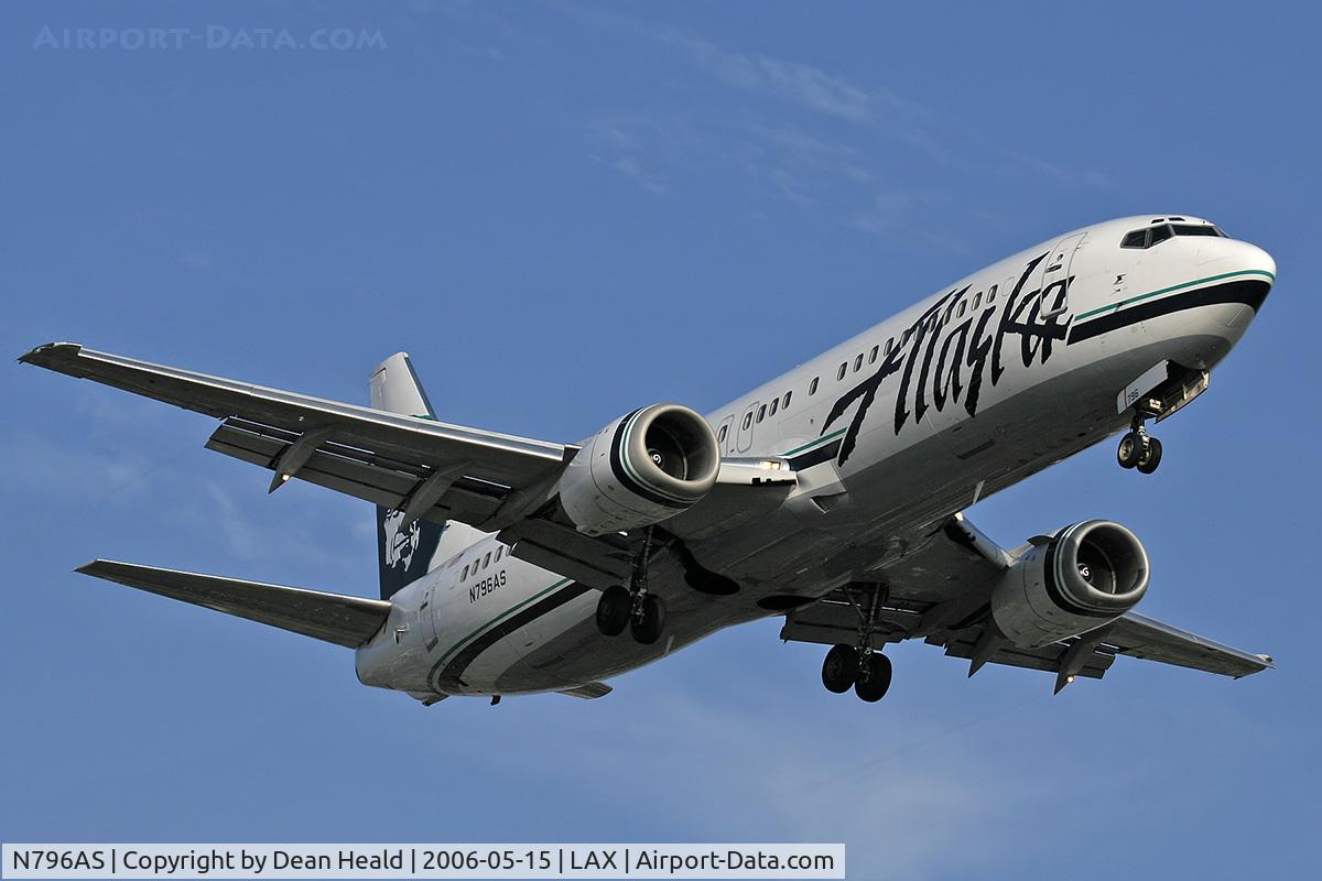 N796AS, 1998 Boeing 737-490 C/N 28891, Alaska Airlines N796AS (FLT ASA692) from Vancouver Int'l (CYVR) arriving on RWY 24R.