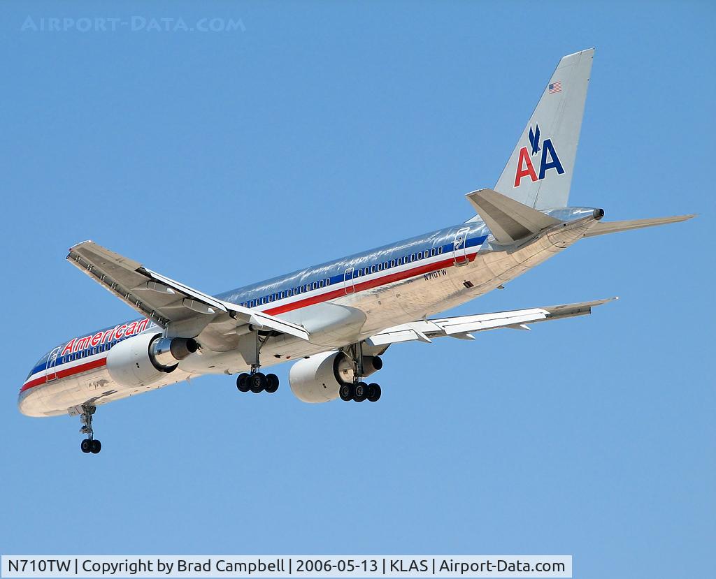 N710TW, 1997 Boeing 757-2Q8 C/N 28169, American Airlines / 1997 Boeing 757-2Q8