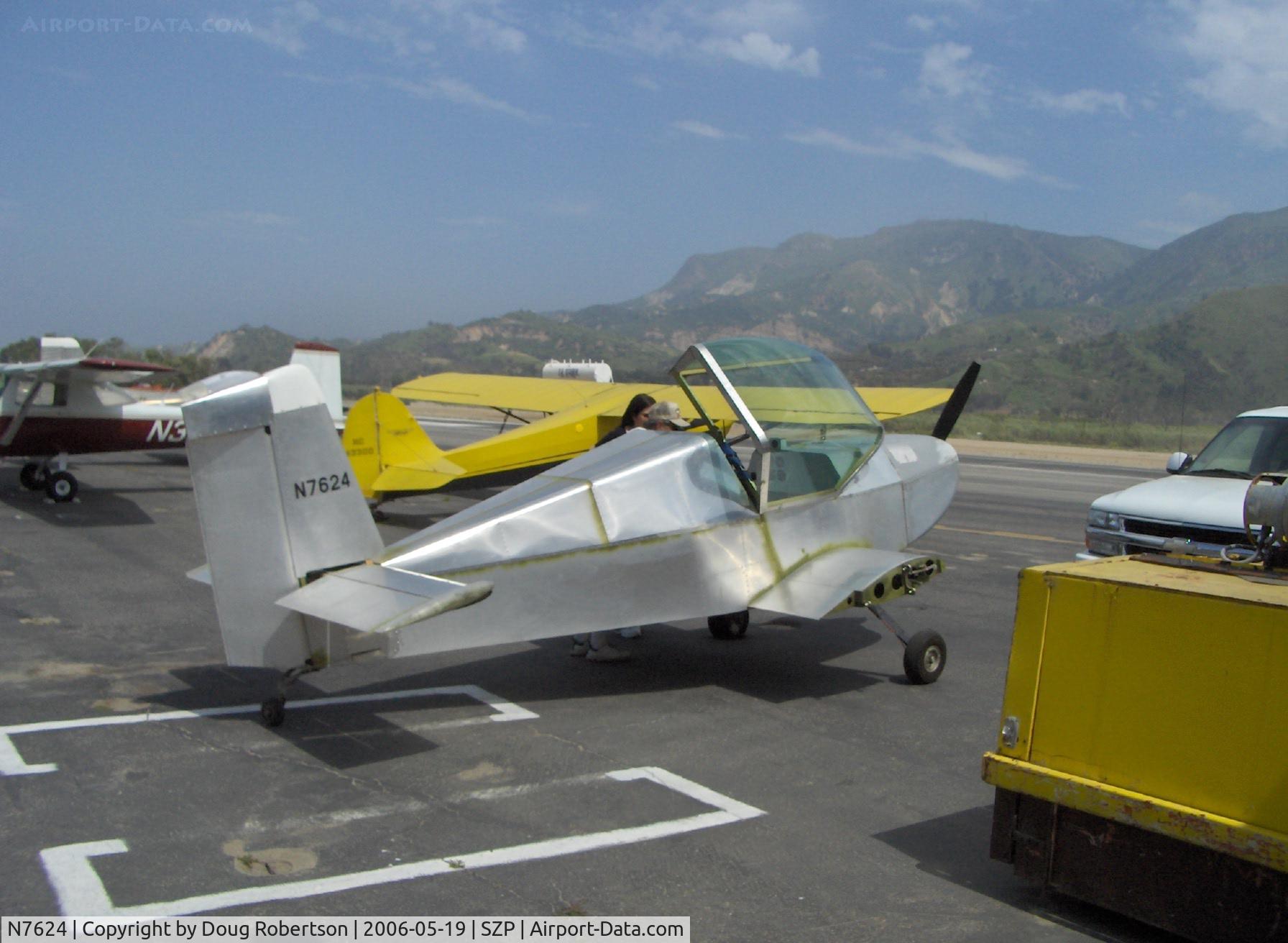 N7624, 2007 Mensing Wm H BT2 C/N 2, 2007 Mensing BT2, Continental O-200 100 Hp, wings off