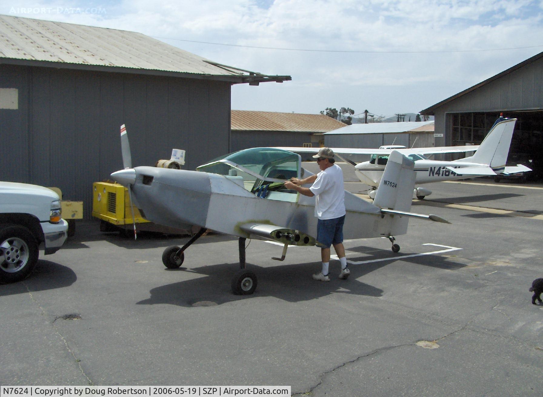 N7624, 2007 Mensing Wm H BT2 C/N 2, 2007 Mensing BT2, Continental O-200 100 Hp, wings off