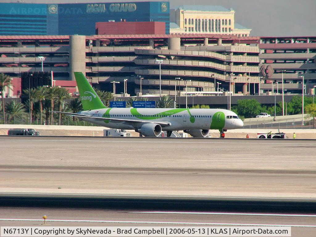 N6713Y, 2000 Boeing 757-232 C/N 30777, Song Airlines / 2000 Boeing 757-232