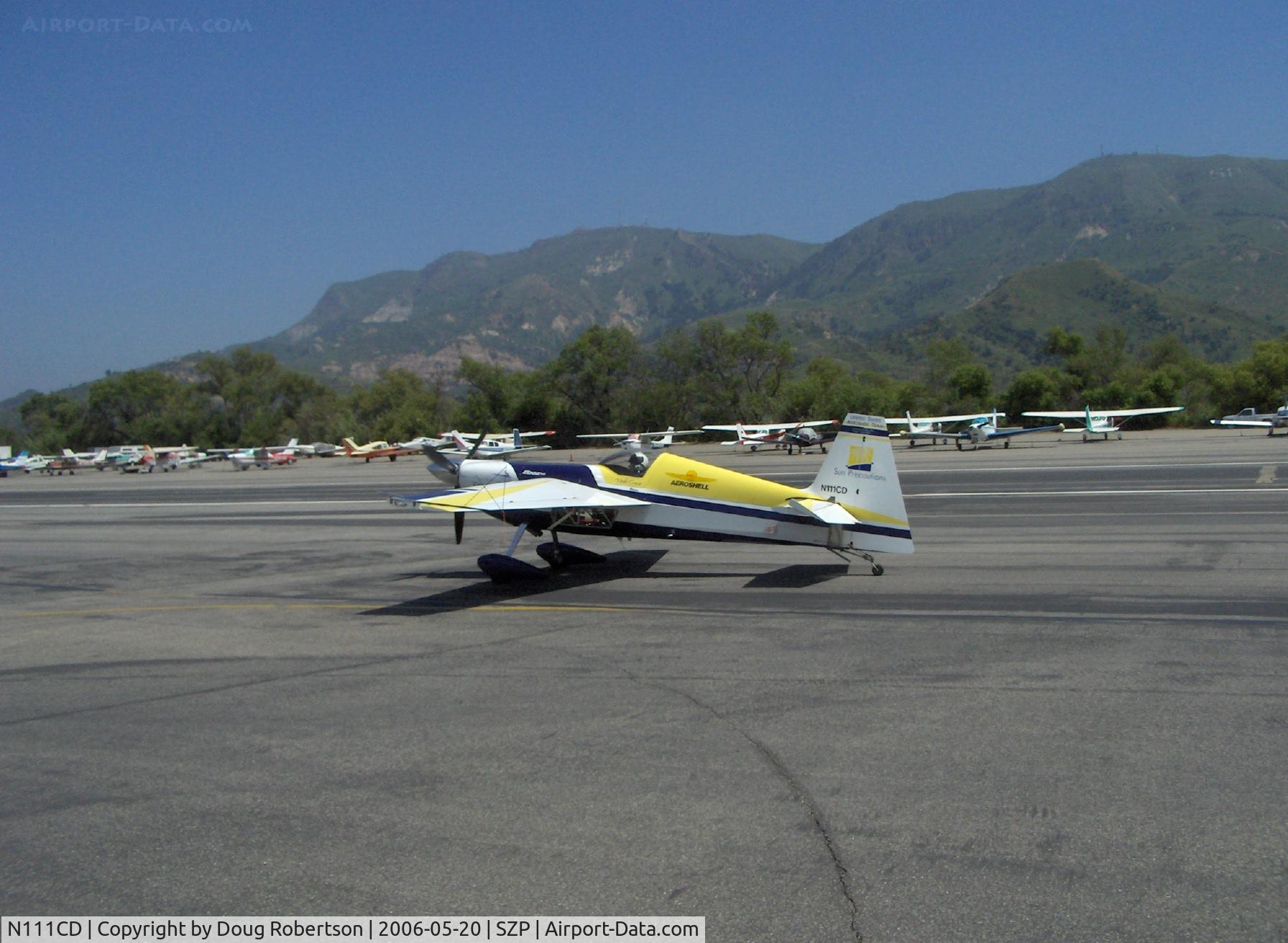 N111CD, 1999 Zivko Edge 540 C/N 0026, 1999 Zivco EDGE 540, Lycoming AEIO-540 330 Hp, taxi to Runway 22