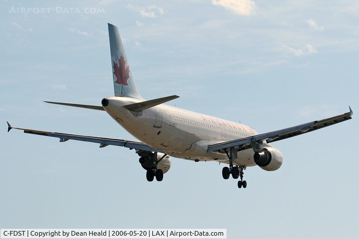 C-FDST, 1990 Airbus A320-211 C/N 127, Air Canada C-FDST (FLT ACA799) from Lester B Pearson Toronto Int'l (CYYZ) on final approach to RWY 24R.