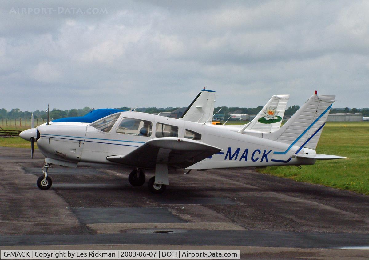 G-MACK, 1976 Piper PA-28R-200 Cherokee Arrow C/N 28R-7635449, PA-28R Cherokee Arrow 200-II