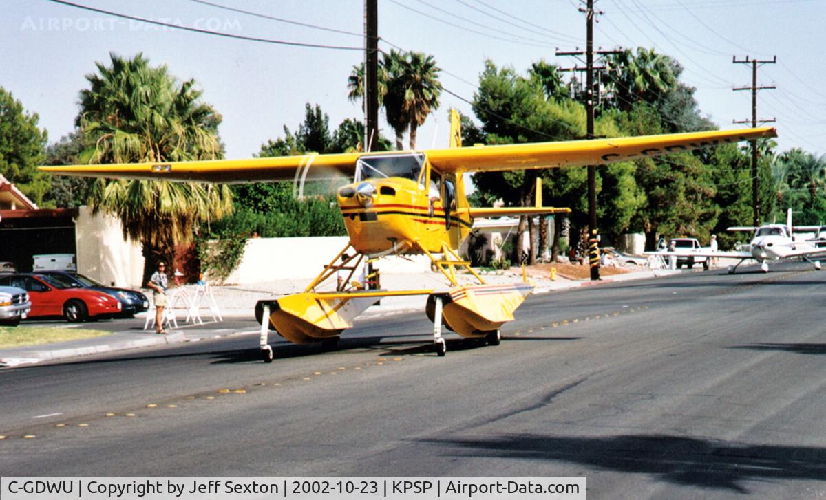 C-GDWU, 2000 Found FBA-2C1 C/N 31, Taxiing thru Palm Springs