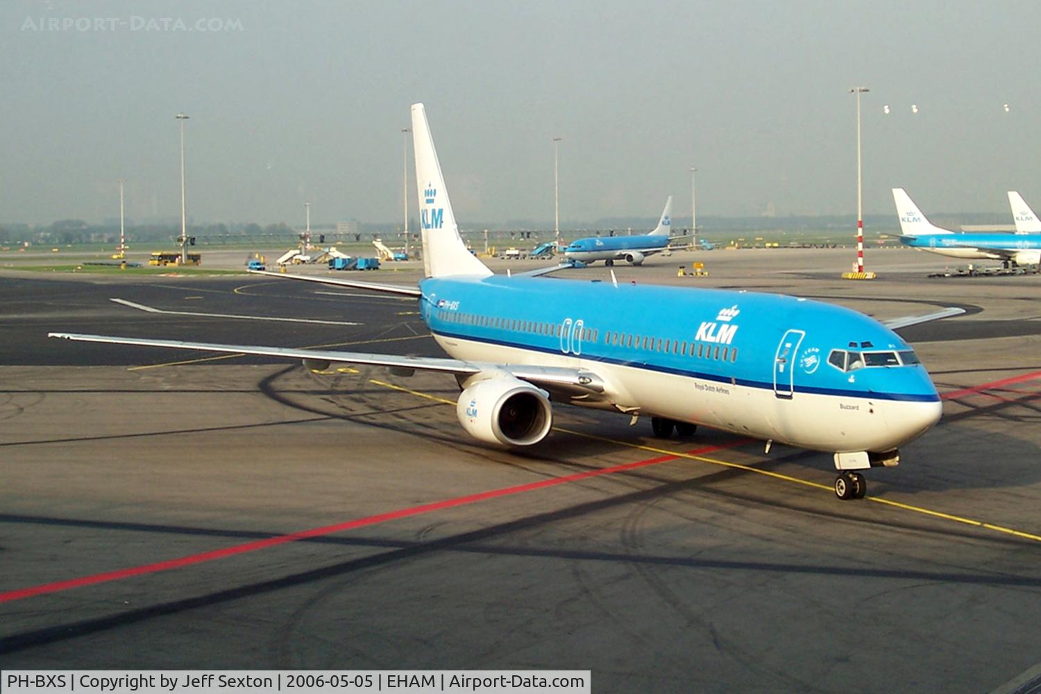 PH-BXS, 2001 Boeing 737-9K2 C/N 29602, Arriving at Schiphol Amsterdam