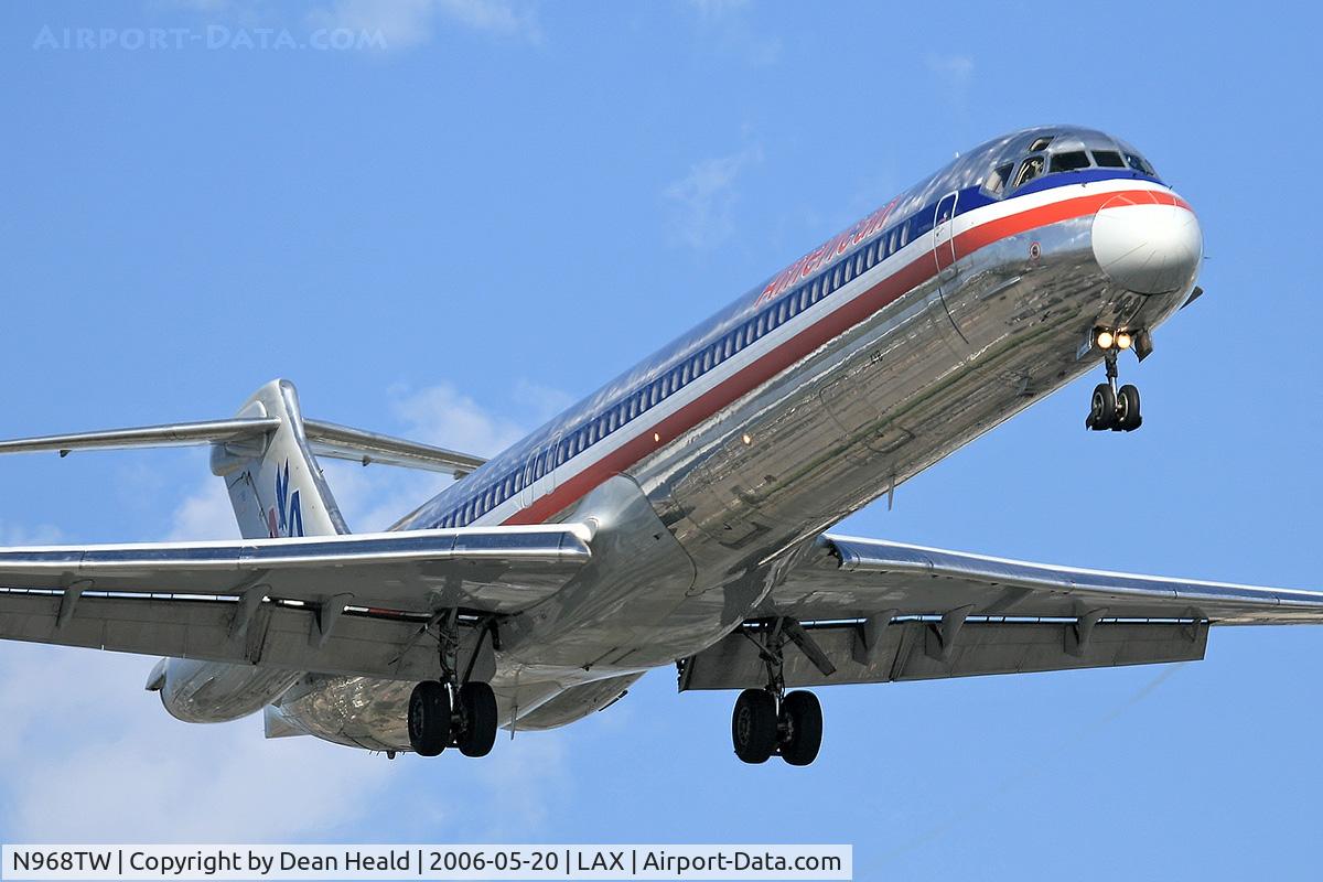 N968TW, 1999 McDonnell Douglas MD-83 (DC-9-83) C/N 53618, American Airlines N968TW (FLT AAL2246) from San Francisco Int'l (KSFO) on final approach to RWY 24R.