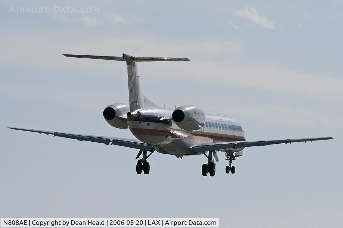 N808AE, 2001 Embraer ERJ-140LR (EMB-135KL) C/N 145519, American Eagle N808AE (FLT EGF113) from Norman Y Mineta San Jose Int'l (KSJC) on final approach to RWY 24R.