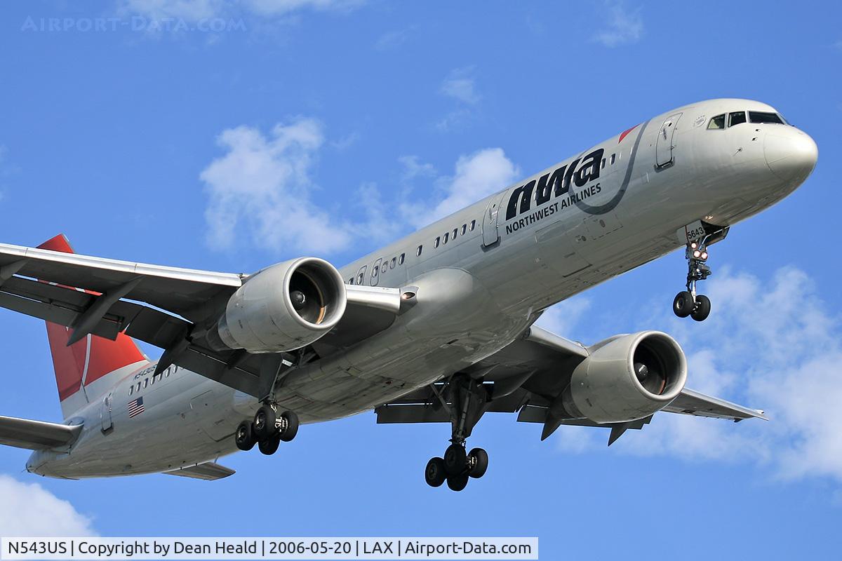 N543US, 1996 Boeing 757-251 C/N 26490, Northwest Airlines N543US (FLT NWA337) from Detroit Metro Wayne County (KDTW) on final approach to RWY 24R.