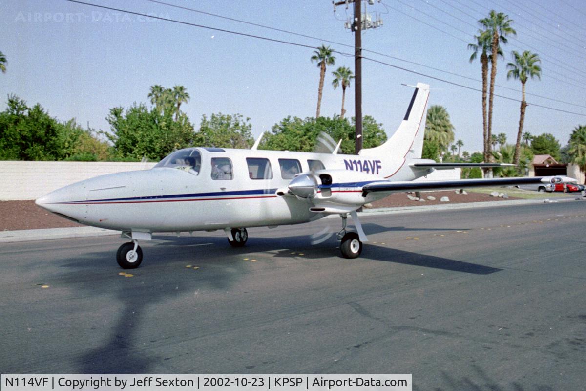 N114VF, 1981 Piper Aerostar 602P C/N 62P08928165024, Piper Aerostar 602P at 2002 AOPA Parade