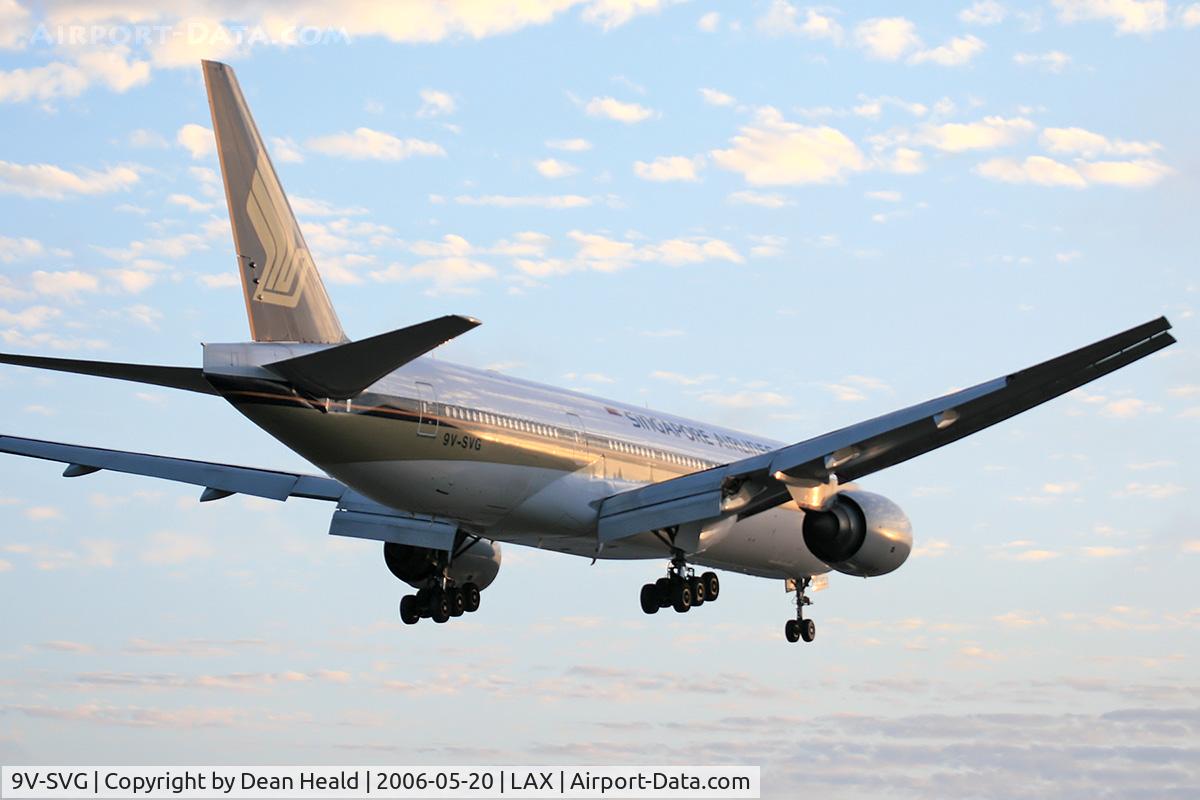 9V-SVG, 2002 Boeing 777-212/ER C/N 30872, Singapore Airlines 9V-SVG (FLT SIA30) from Chiang Kai Shek Int'l (RCTP) on final approach to RWY 24R.
