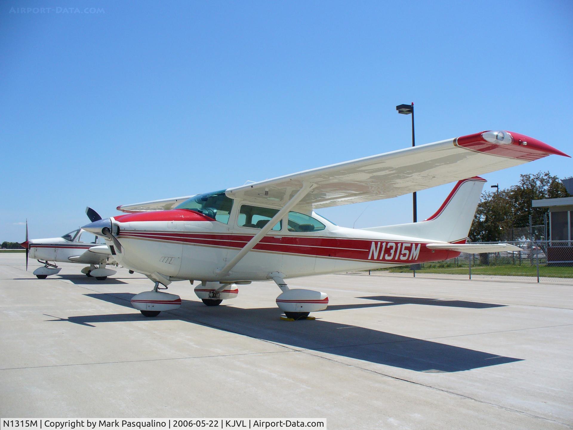 N1315M, 1975 Cessna 182P Skylane C/N 18264285, Cessna 182