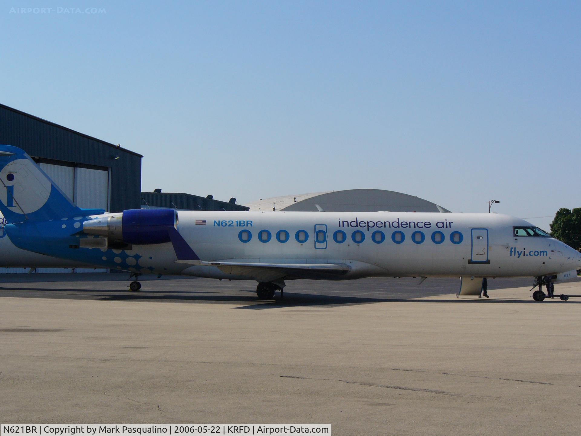 N621BR, 1997 Canadair CRJ-200ER (CL-600-2B19) C/N 7186, CL-600-2B19