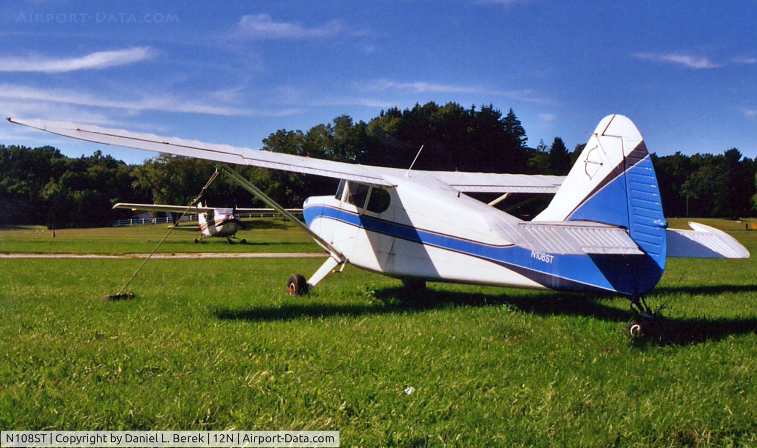 N108ST, 1946 Stinson 108-1 Voyager C/N 108-948, This beautiful 1946 Stinson calls Andover her home.